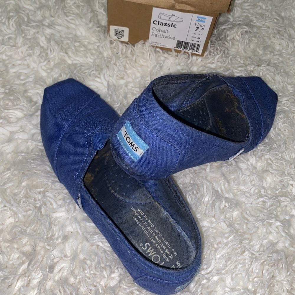 Toms Shoes !